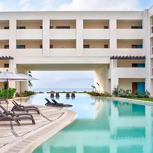 https://secrets-silversands-riviera-cancun.allrivieramayahotels.com